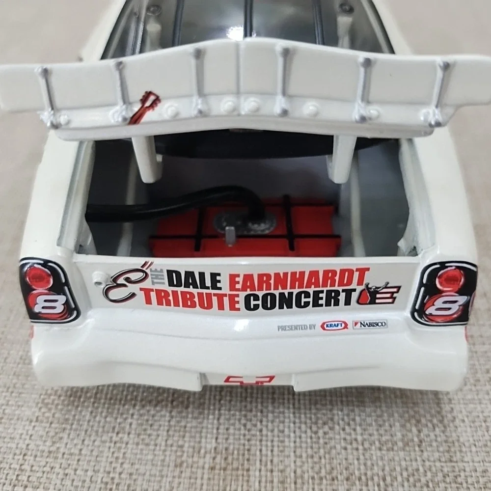 1:24 Action Diecast Dale Earnhardt Jr. The Dale Earnhardt Tribute Concert #8 LE